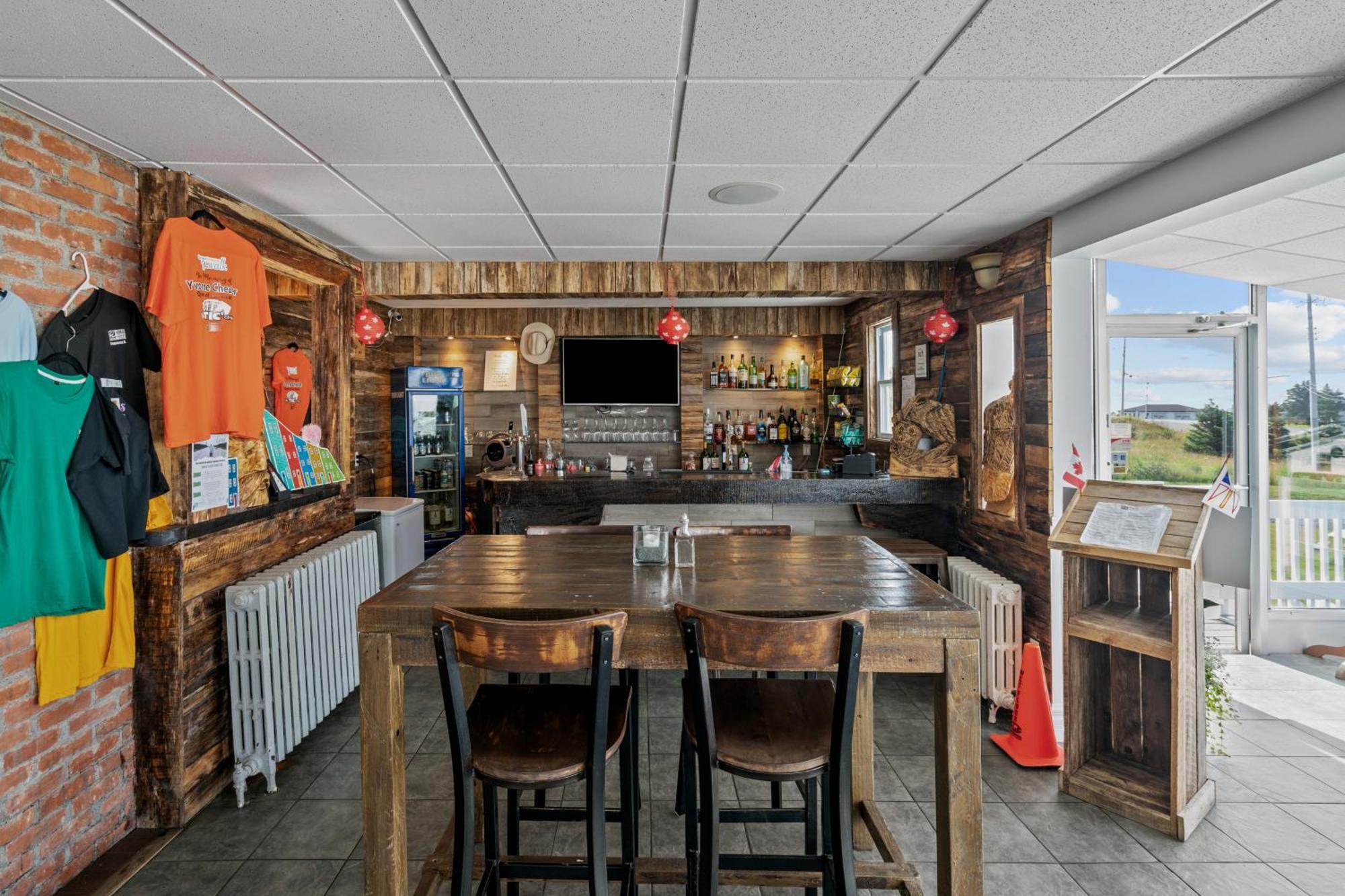 Edge Of The Avalon Inn Trepassey Buitenkant foto